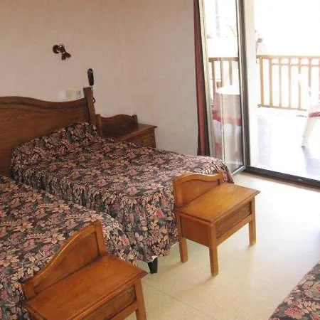 Hotel L'auberge Campagnarde 3*