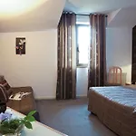 L'auberge Campagnarde Hotel 3*
